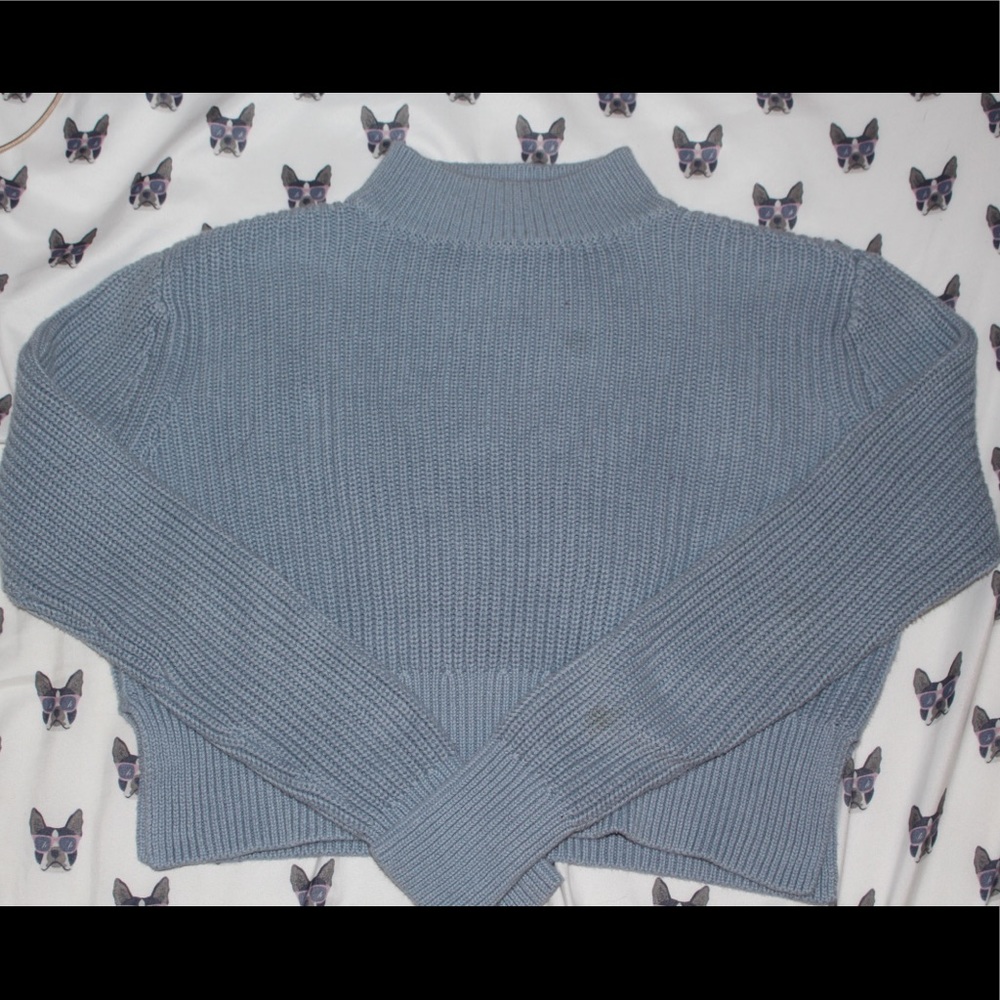 L. A hearts mock turtle neck